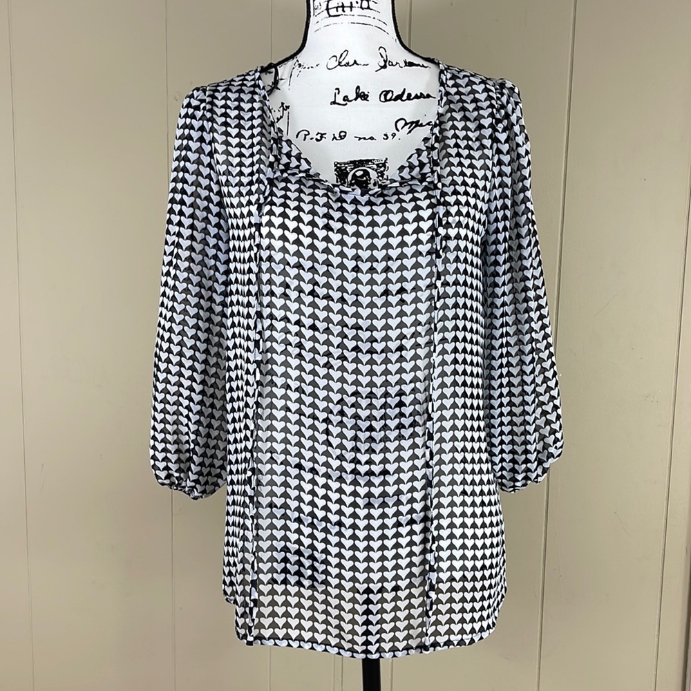 Pleione Anthropologie Womans XS Ballon Sleeve V-Neck Tie Front Sheer Blouse